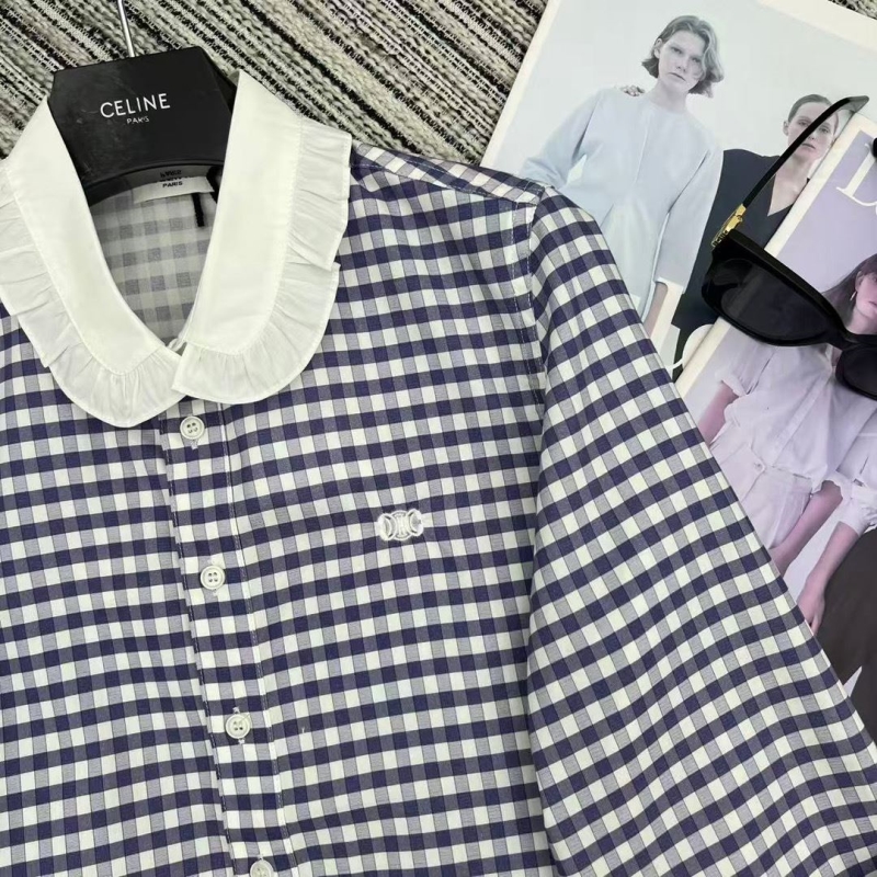 Ce1i*e outwears